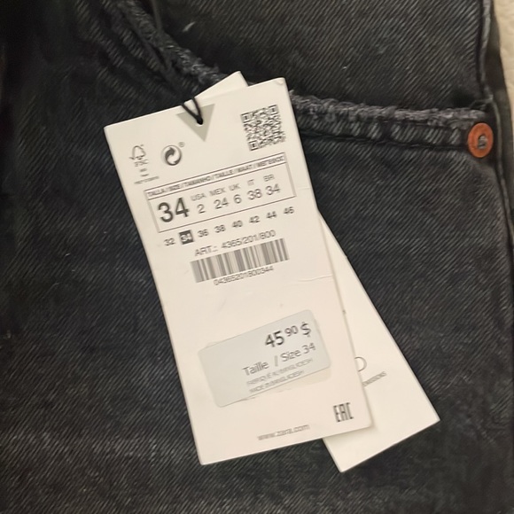 Black High Rise Denim Shorts - Picture 2 of 5